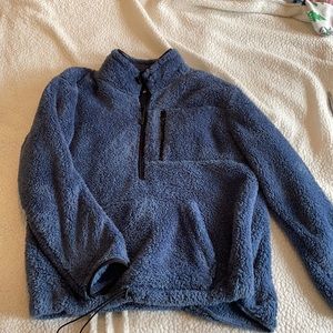 Victoria’s Secret PINK Sherpa pullover